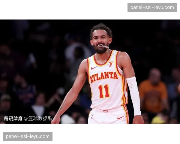 老鹰力克尼克斯，特雷·杨命中超远三分准绝杀。